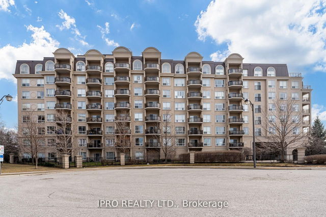 811 - 1 Maison Parc Court