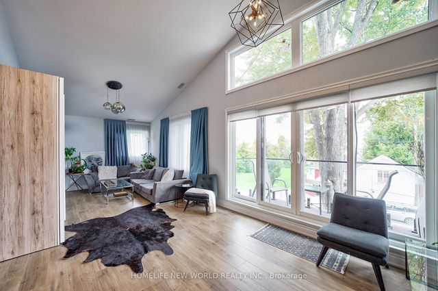 upper - 31 Metropolitan Crescent