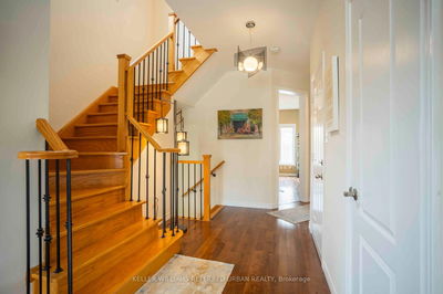 462 Reeves Way Blvd, Whitchurch-Stouffville - Stouffville image-0-2