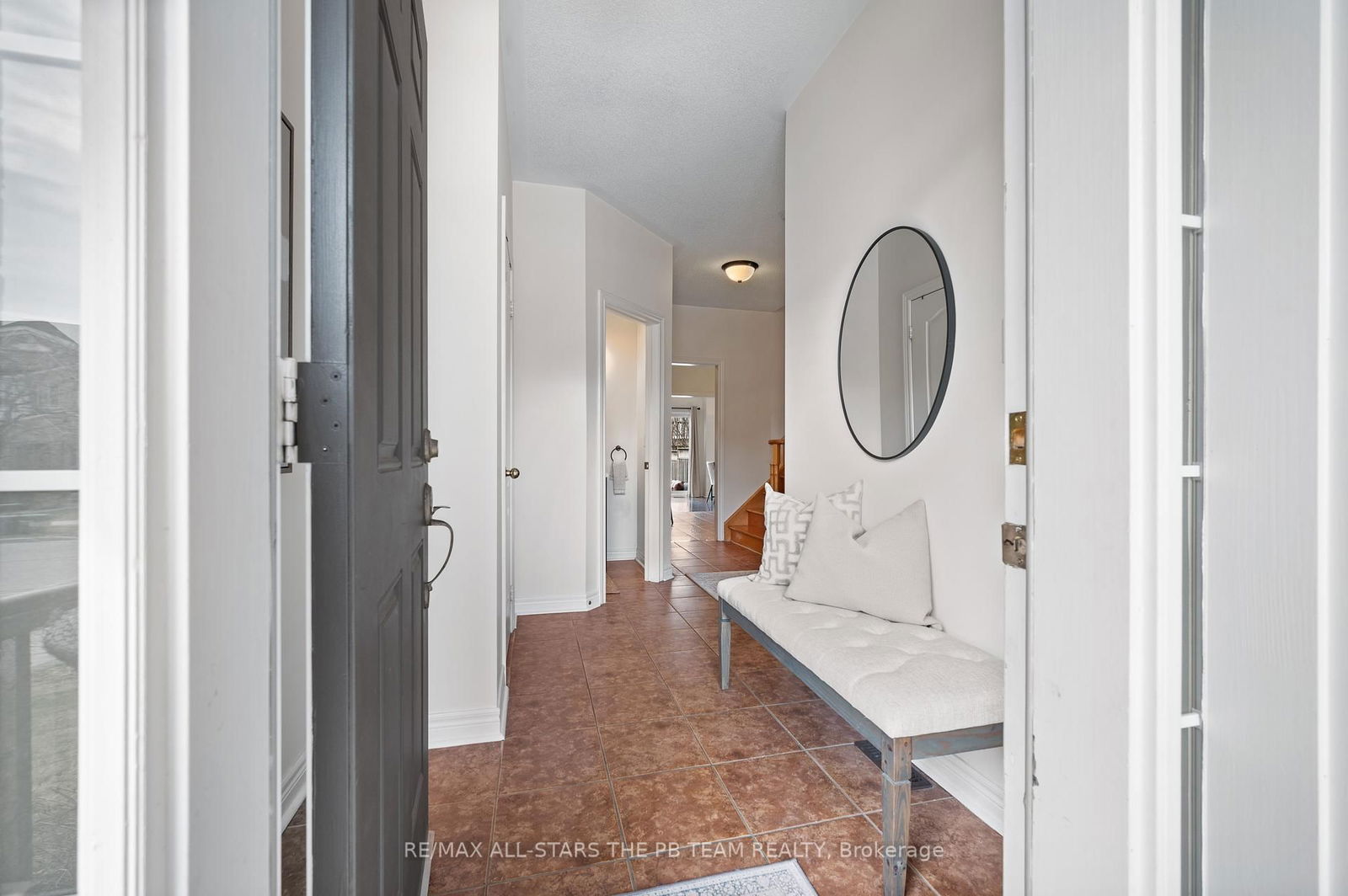 Semi-Detached House for sale at 42 Spring Arbour Road, Vaughan, Patterson, L4J 0C3 - MLS: N12109100