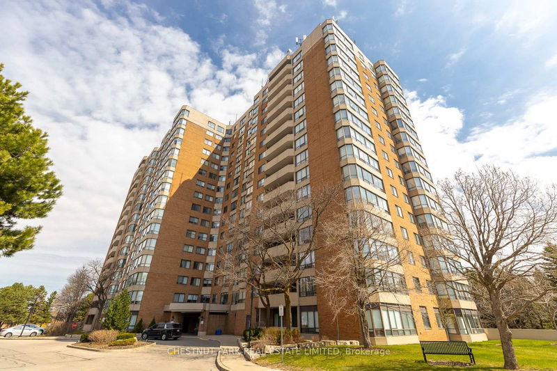 home for sale on 1109-7601 Bathurst Street