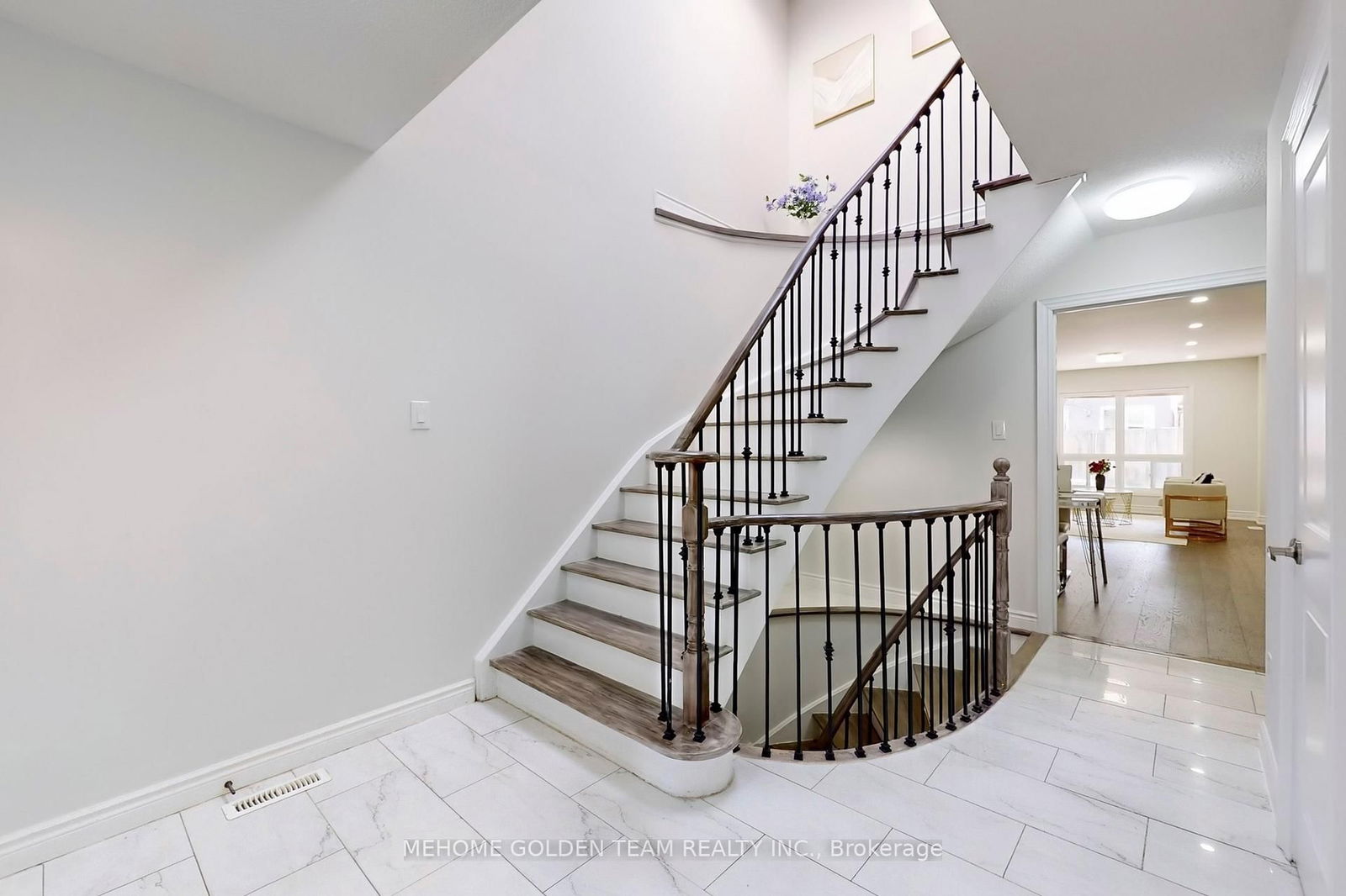 Detached House for sale at 41 Beckwith Crescent, Markham, Milliken Mills East, L3S 1R9 - MLS: N12109321