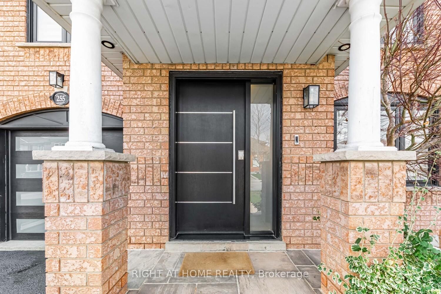 Detached House for sale at 255 Montebello Avenue, Vaughan, Sonoma Heights, L4H 1L6 - MLS: N12109338