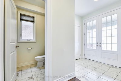 23 Bruce Welch Ave, Georgina - Keswick South image-0-2