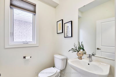 23 Bruce Welch Ave, Georgina - Keswick South image-0-3