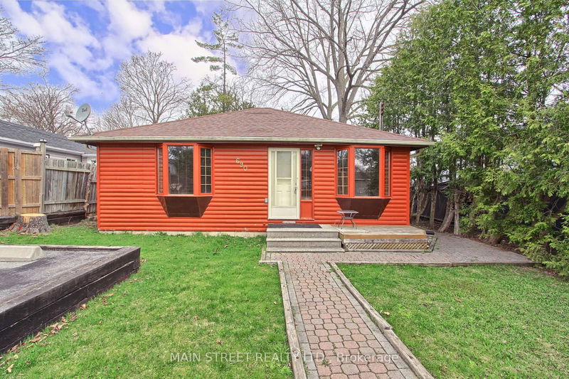690 Hastings Ave, Innisfil - Alcona image-0-0