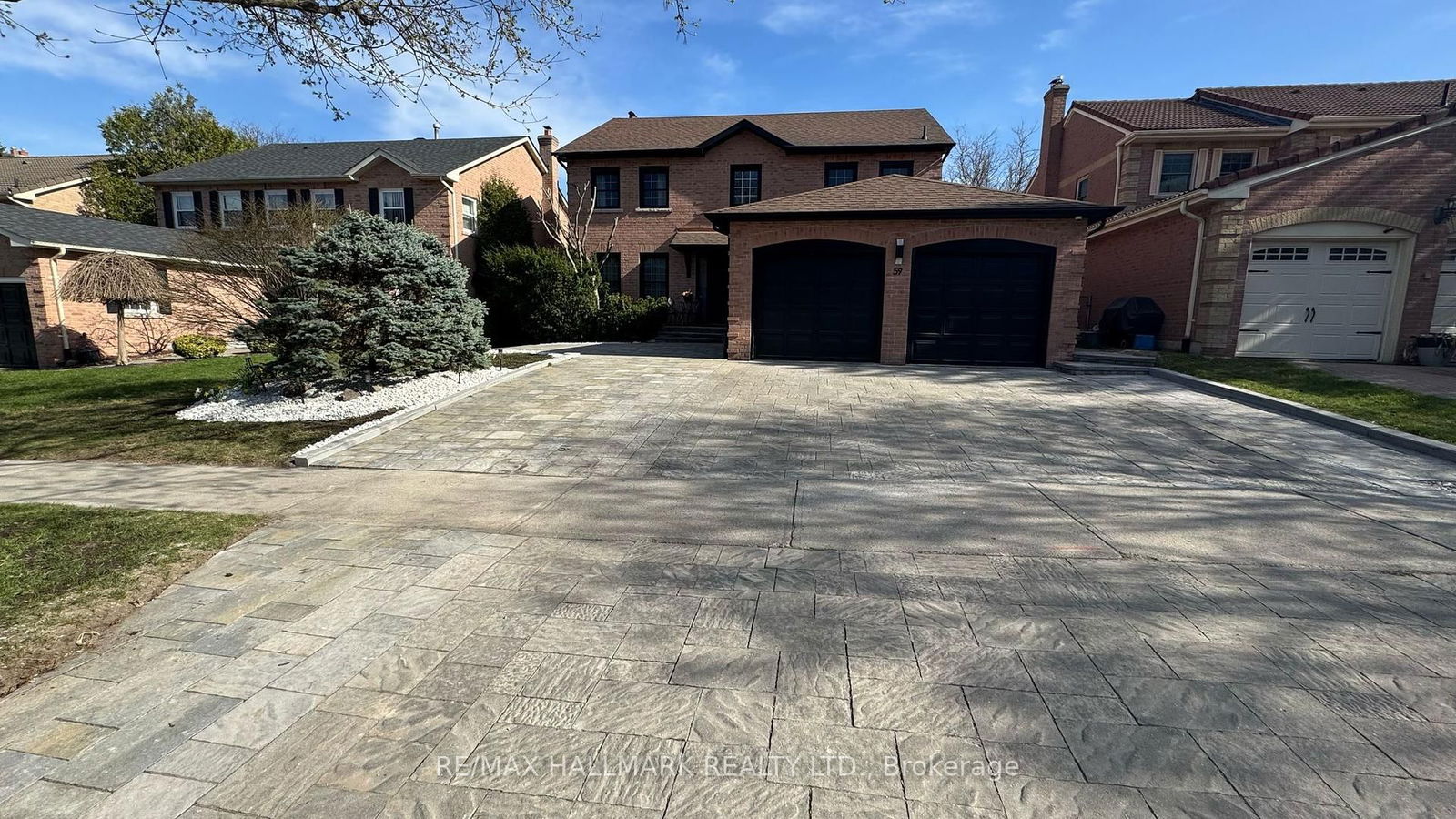 Detached House for lease at Lower-59 Golf Links Drive, Aurora, Aurora Highlands, L4G 3V4 - MLS: N12109375
