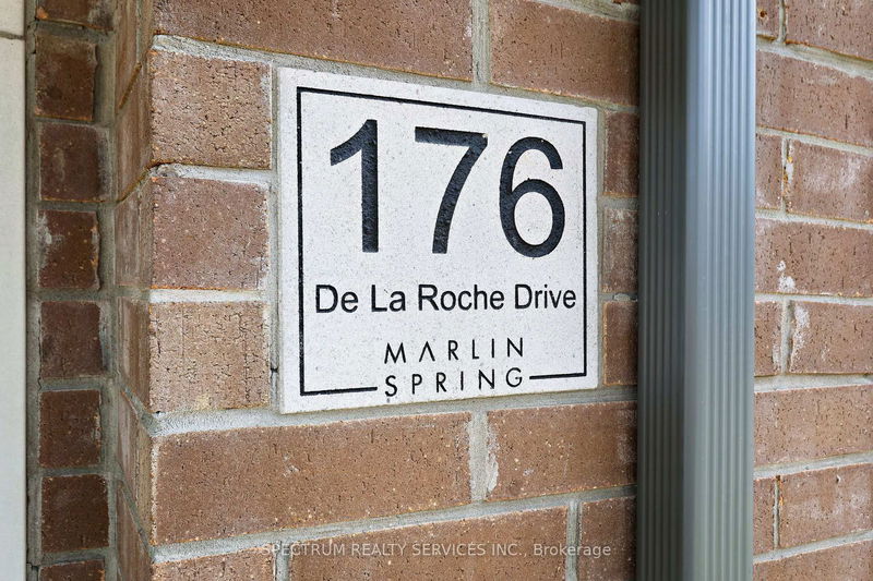 home for lease on 176 De La Roche Drive