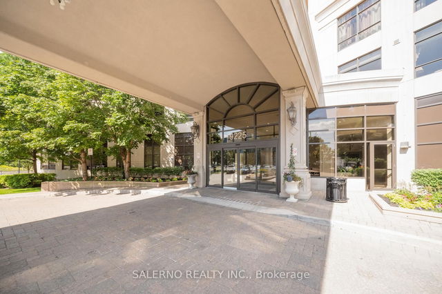 1105 - 9225 Jane Street