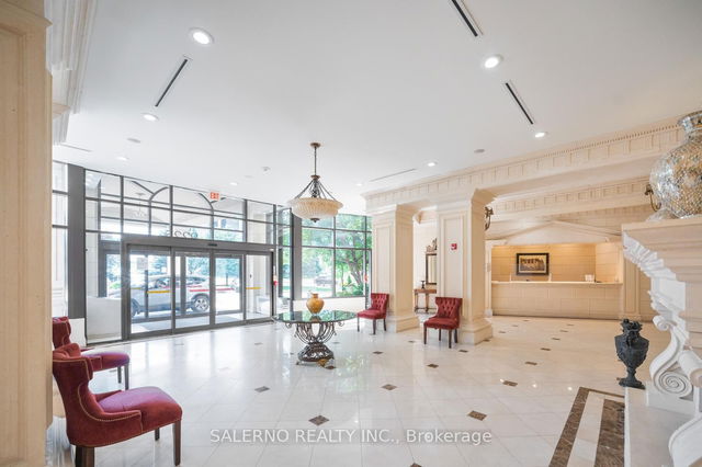 1105 - 9225 Jane Street