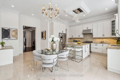 76 Heintzman Cres, Vaughan - Patterson image-0-3