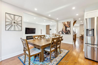 6665 Main St, Whitchurch-Stouffville - Stouffville image-0-4