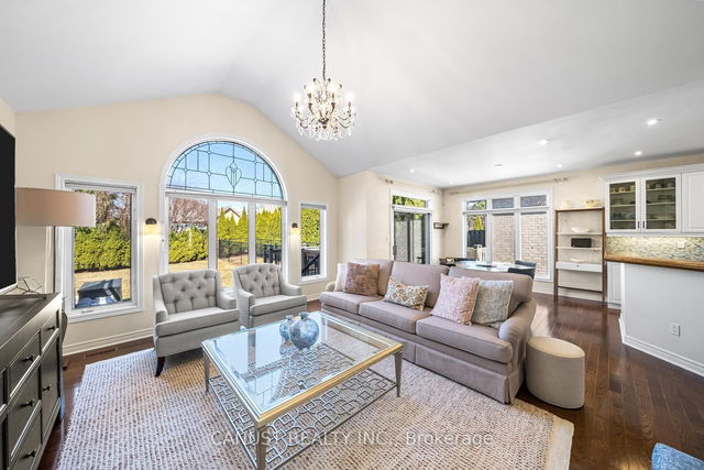 527 Laurelwood Gate