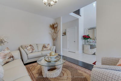 16 Tim Jacobs Dr, Georgina - Keswick South image-0-4