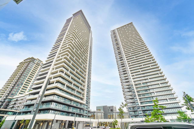 2307 - 18 Water Walk Drive