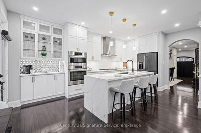 68 Greendale Ave, Whitchurch-Stouffville - Stouffville image-0-3