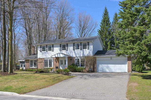 24 Cedarwood Crescent