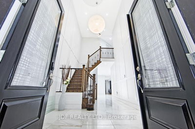 125 Cranbrook Cres, Vaughan - Kleinburg image-0-3