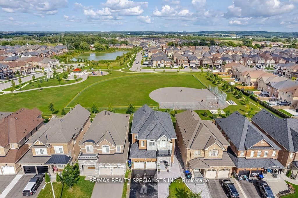 Detached House for sale at 31 Tay Boulevard, Bradford West Gwillimbury, Bradford, L3Z 2A6 - MLS: N12110932