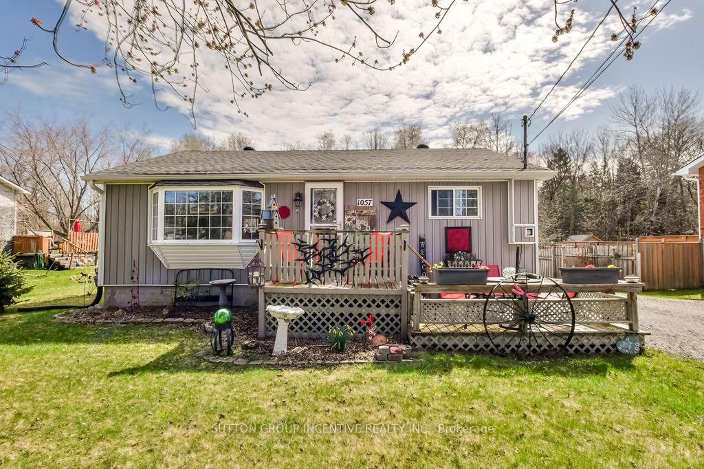 Detached House for sale at 1057 Ferrier Avenue, Innisfil, Lefroy, L0L 1W0 - MLS: N12111027
