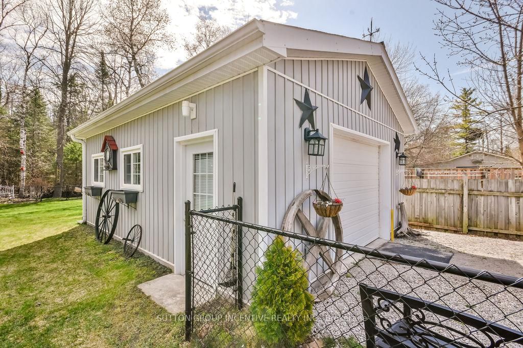 Detached House for sale at 1057 Ferrier Avenue, Innisfil, Lefroy, L0L 1W0 - MLS: N12111027