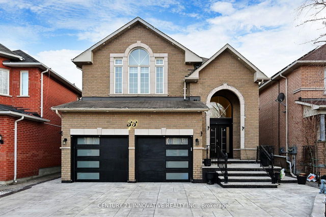 33 Ferncliffe Crescent