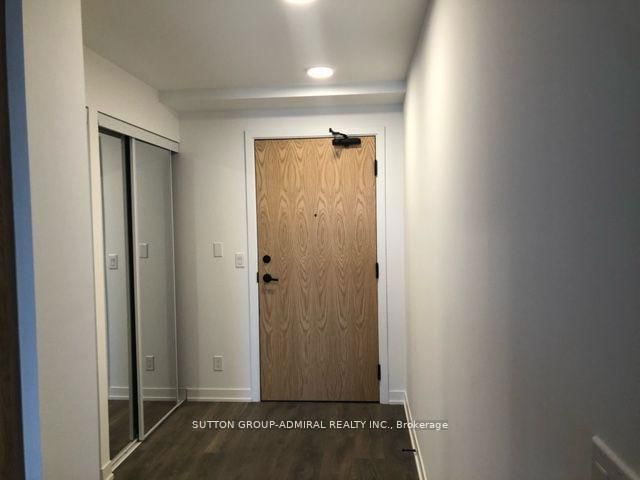 213 - 7950 BATHURST Street