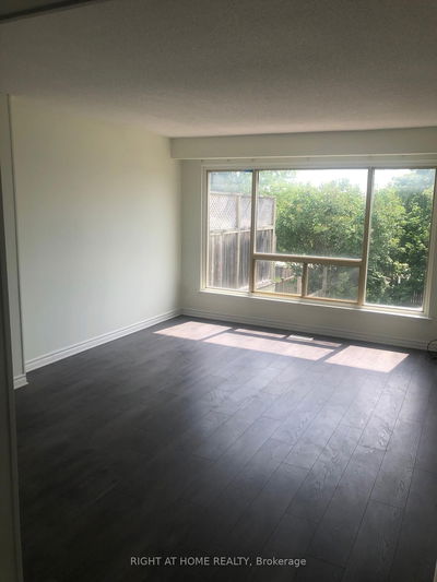 248 Britannia Ave, Bradford West Gwillimbury - Bradford image-0-4