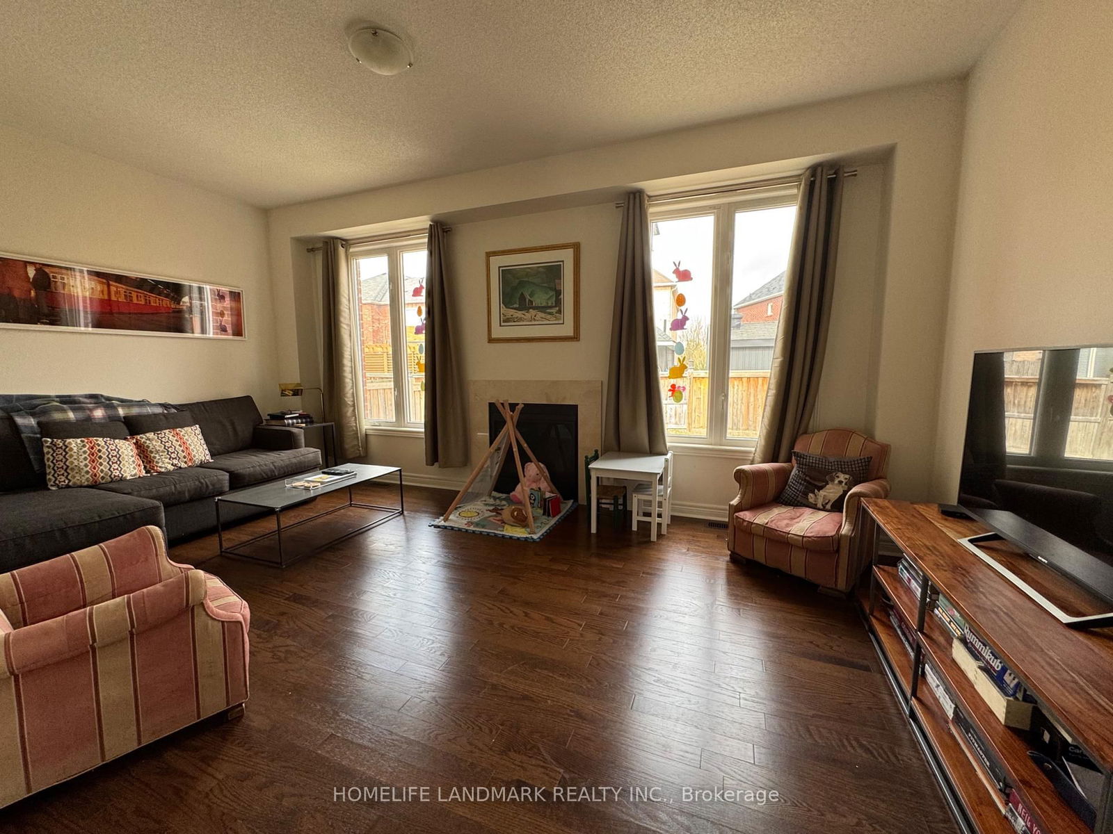 Detached House for lease at 678 West Park Avenue, Bradford West Gwillimbury, Bradford, L3Z 0N1 - MLS: N12111735