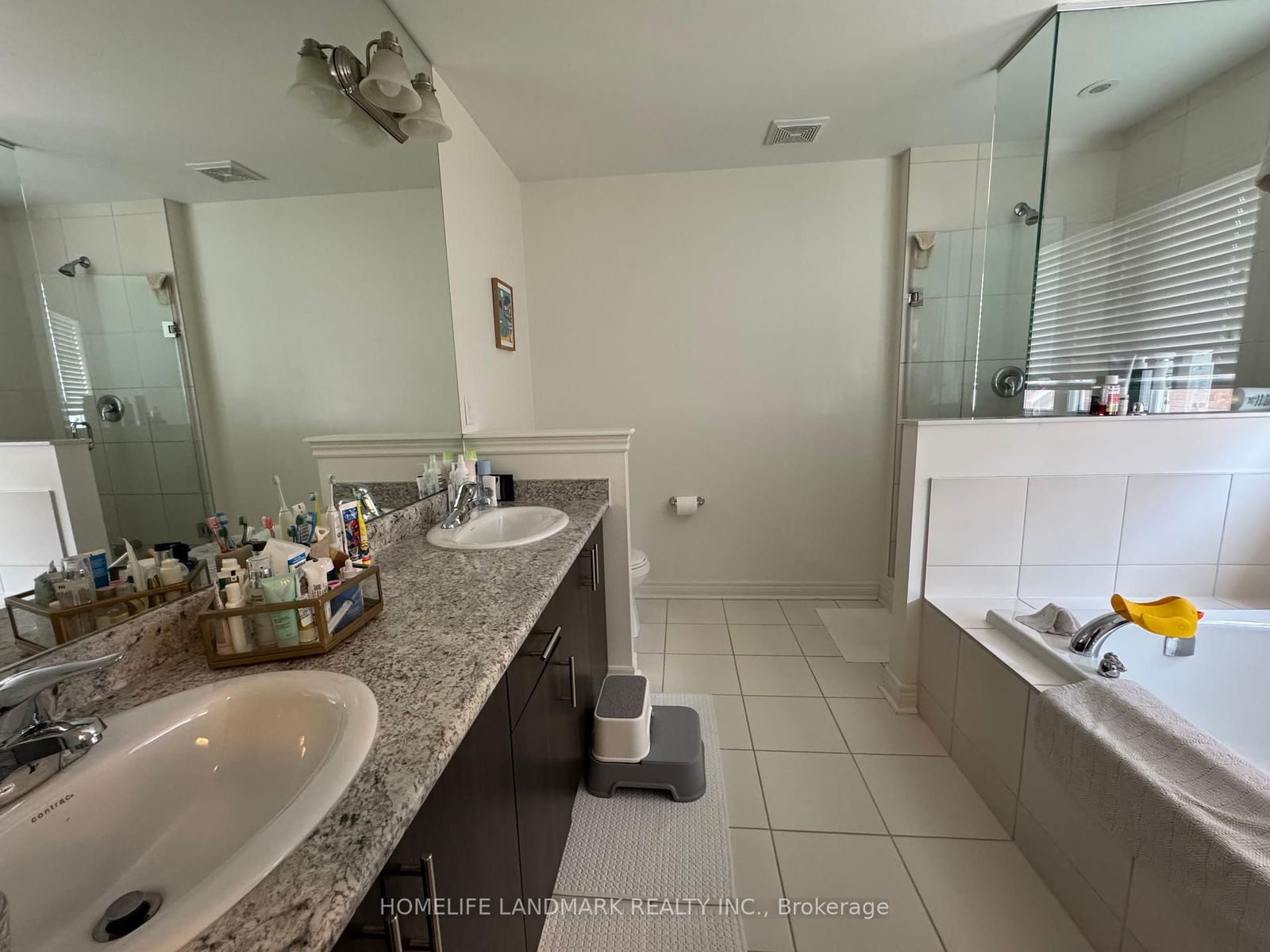 Detached House for lease at 678 West Park Avenue, Bradford West Gwillimbury, Bradford, L3Z 0N1 - MLS: N12111735