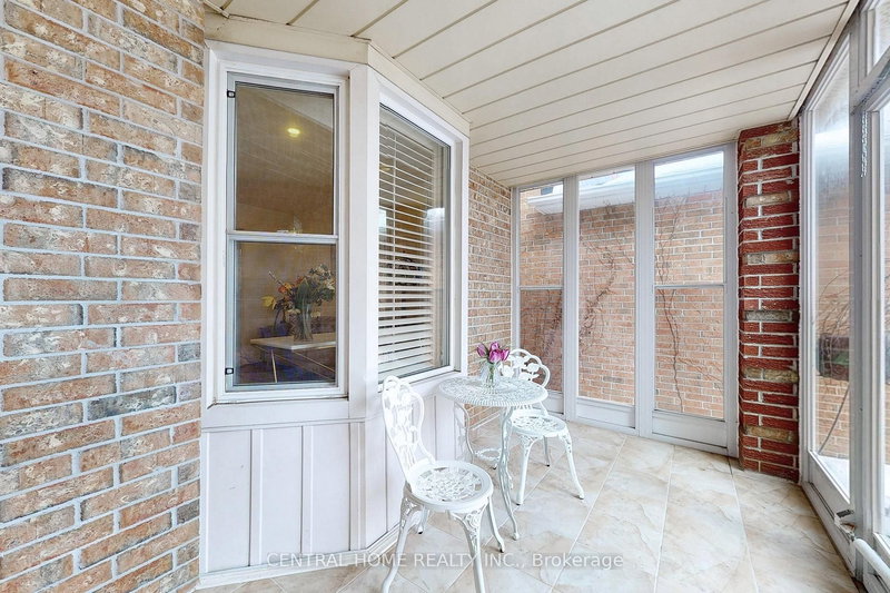 23 Heatherton Way, Vaughan, L4J 3E6 | Image 3
