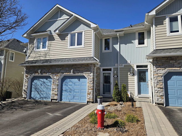 925 Creekfront Way