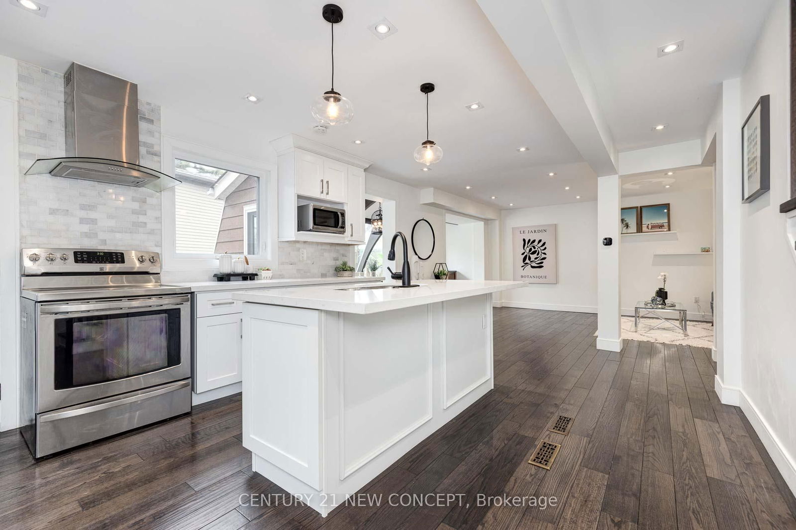 Townhouse for sale at 139 Avenue Road, Richmond Hill, North Richvale, L4C 4Z6 - MLS: N12112137