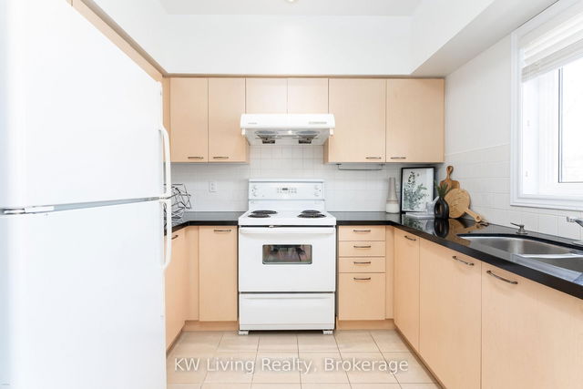 55 - 9133 Bayview Avenue