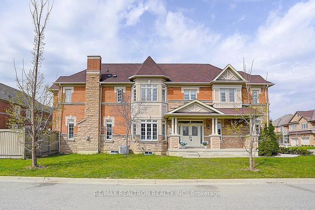 61 Warbler Avenue