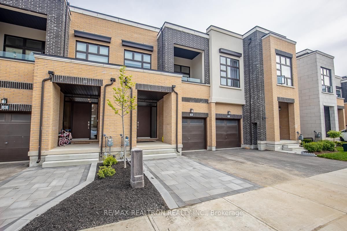 Townhouse for sale at 10 Causland Lane, Richmond Hill, Devonsleigh, L4S 0G5 - MLS: N12112479