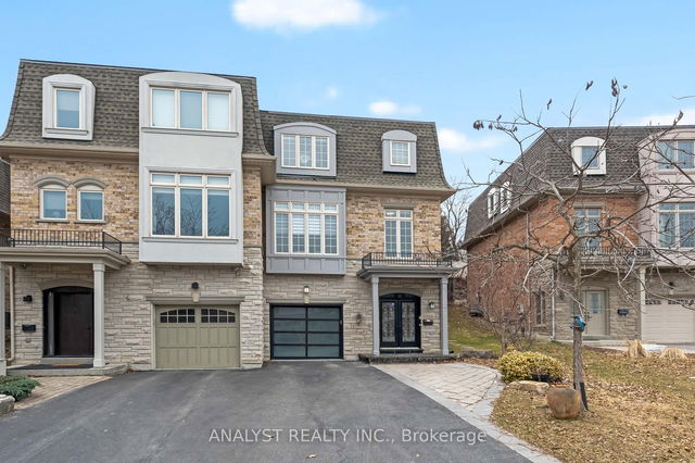 32 Autumn Ridge Court