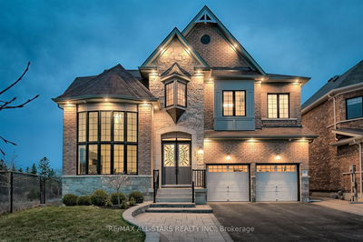 255 Baker Hill Blvd, Whitchurch-Stouffville - Stouffville image-0-1