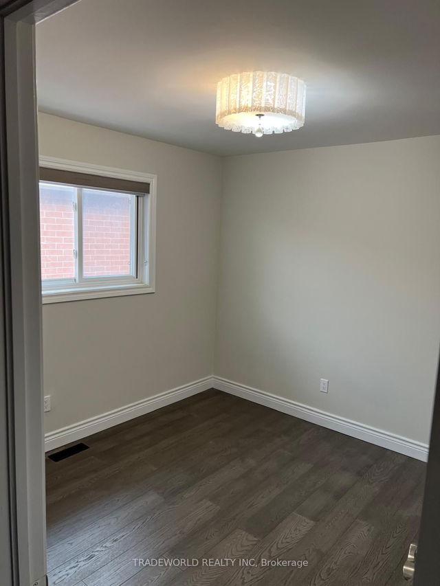 1 Bedroom - 87 Castan Avenue
