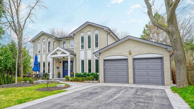 12 Cedar Forest Court