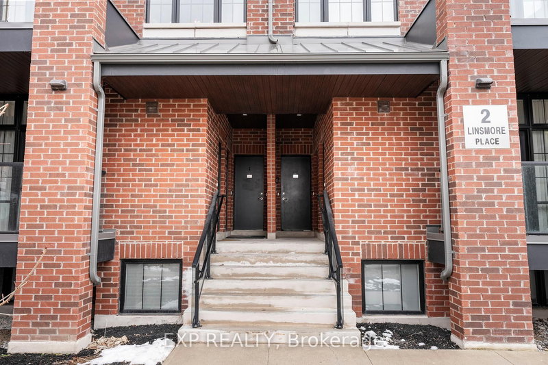 302 - 2 Linsmore Pl, Whitchurch-Stouffville, L4A 4T4 | Image 2