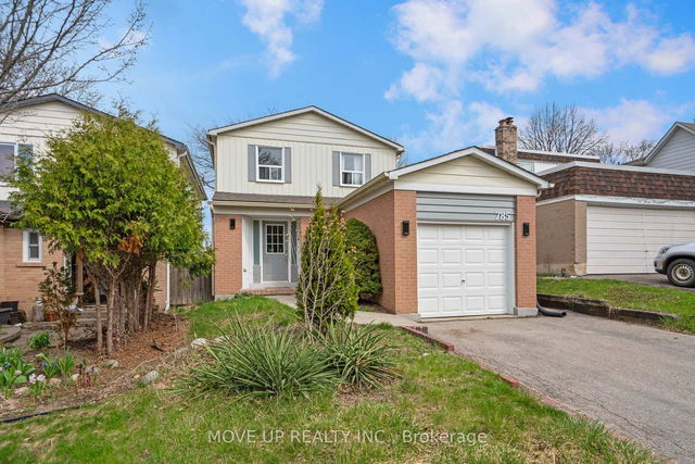 785 Pam Crescent