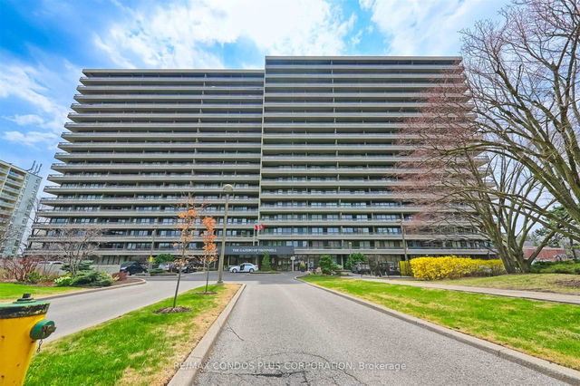 #1106 - 8111 Yonge Street