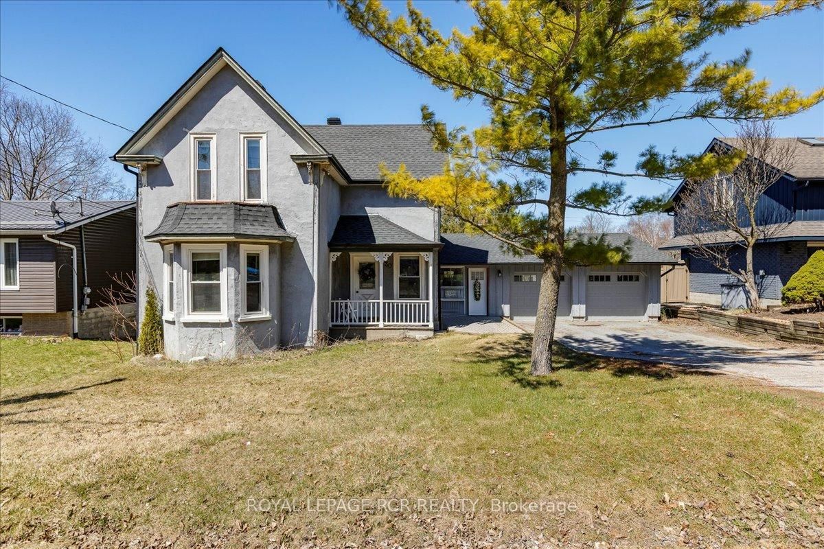 Detached House for sale at 30 Main Street, East Gwillimbury, Mt Albert, L0G 1M0 - MLS: N12113593