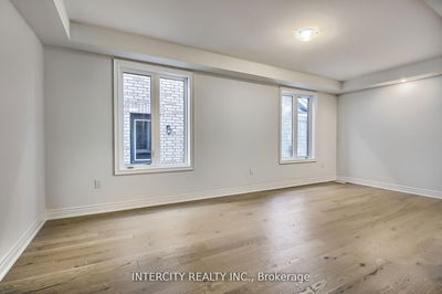 331 Seaview Hts, East Gwillimbury - Queensville image-0-3