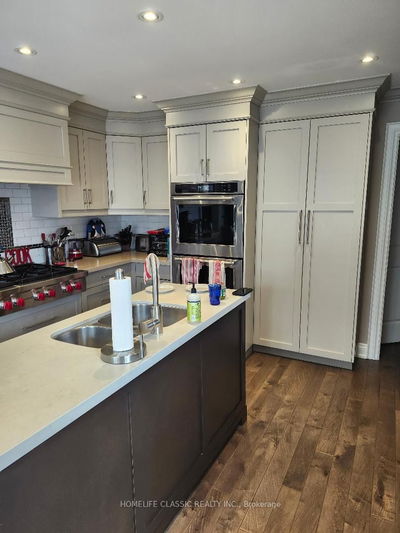 18A Roosevelt Dr, Richmond Hill - South Richvale image-0-2