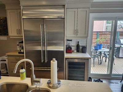 18A Roosevelt Dr, Richmond Hill - South Richvale image-0-4