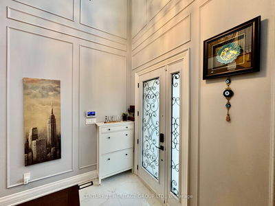 12 Fieldside St, Markham - Box Grove image-0-4