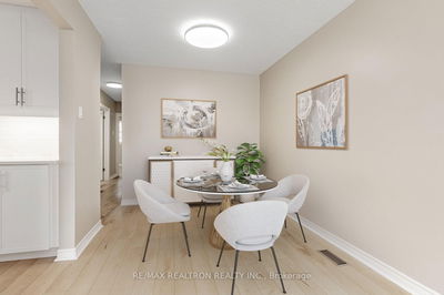 160 Longford Dr, Newmarket - Bristol-London image-0-4