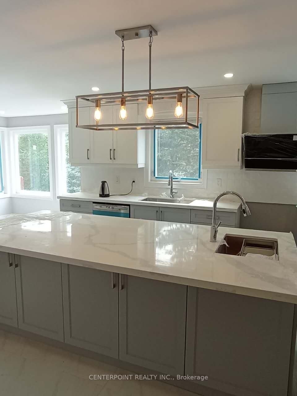 Detached House for lease at 35 Fenwick Crescent, Markham, Unionville, L3R 4H6 - MLS: N12114003